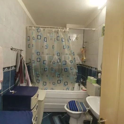 Apartament cu 2 camere de vânzare, zona Florilor. - Poză 6