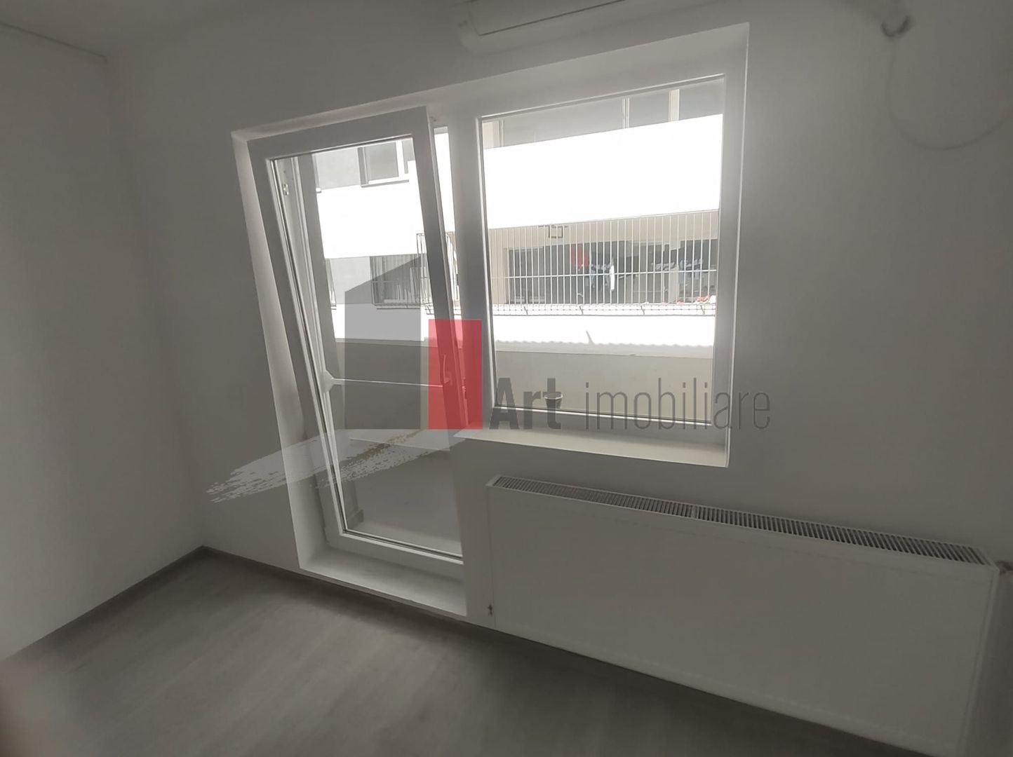 Vânzare apartament decomandat bloc nou 3 camere cu centrală - Dedeman - Poză 3