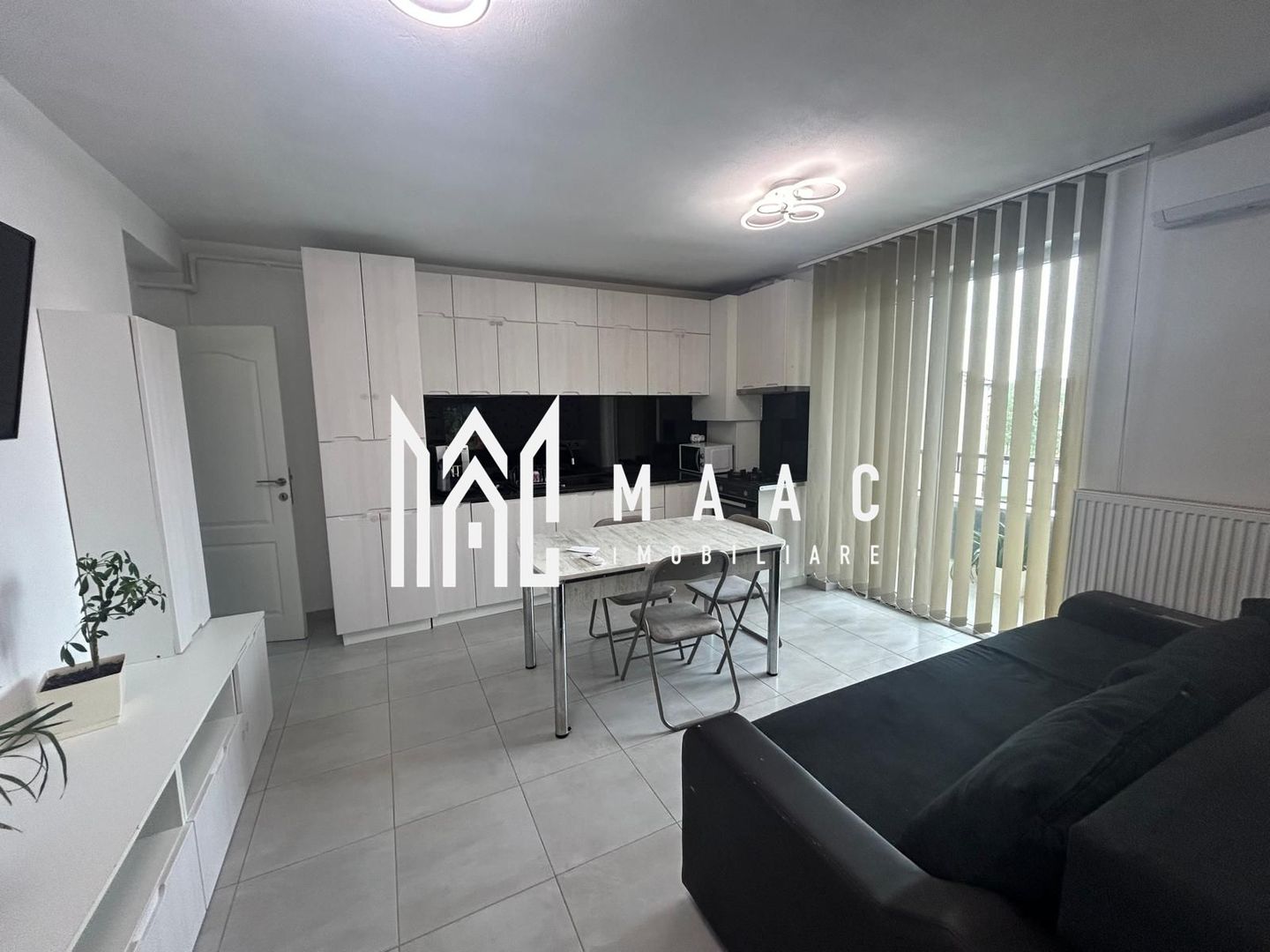 Apartament 3 camere I Decomanda I Etaj 2 I Brana-Selimbar - Poză 2