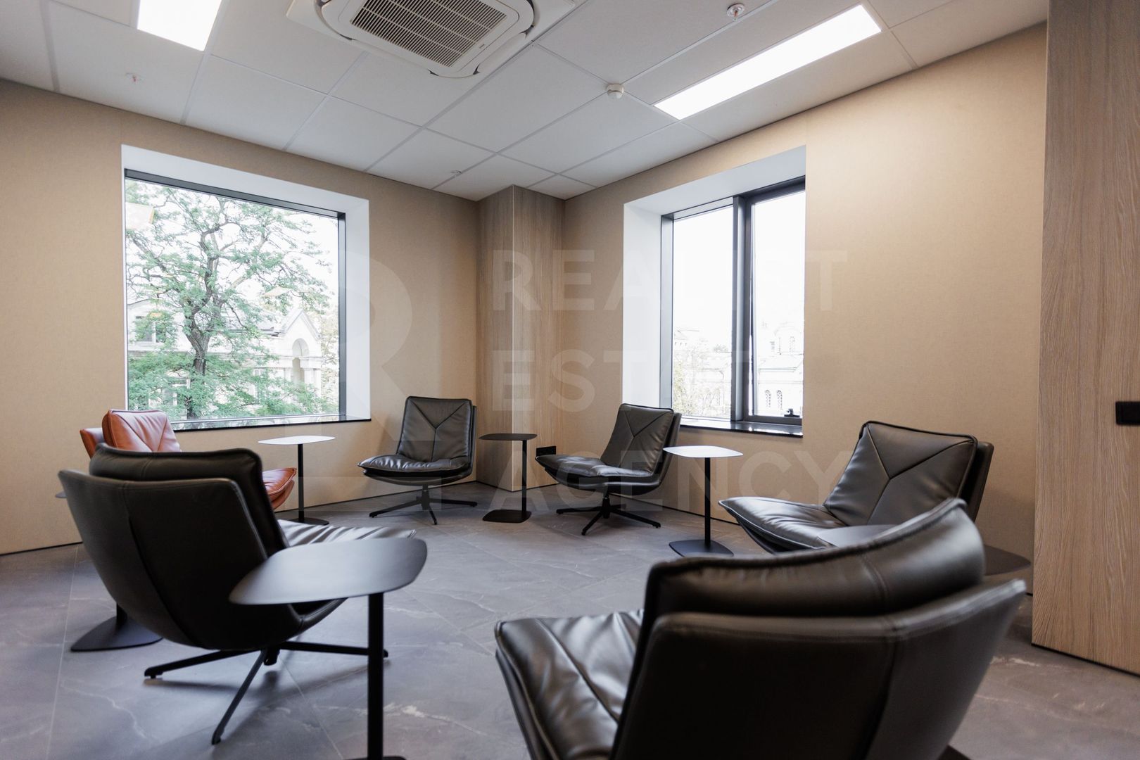 Chirie, oficiu, 990 mp, bulevardul Ștefan cel Mare și Sfânt, Centru - Poză 59