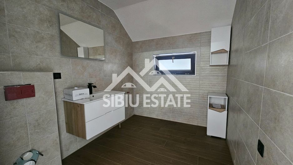 Casa noua gata de mutat, 4 dormitoare- Vandut - Poză 10