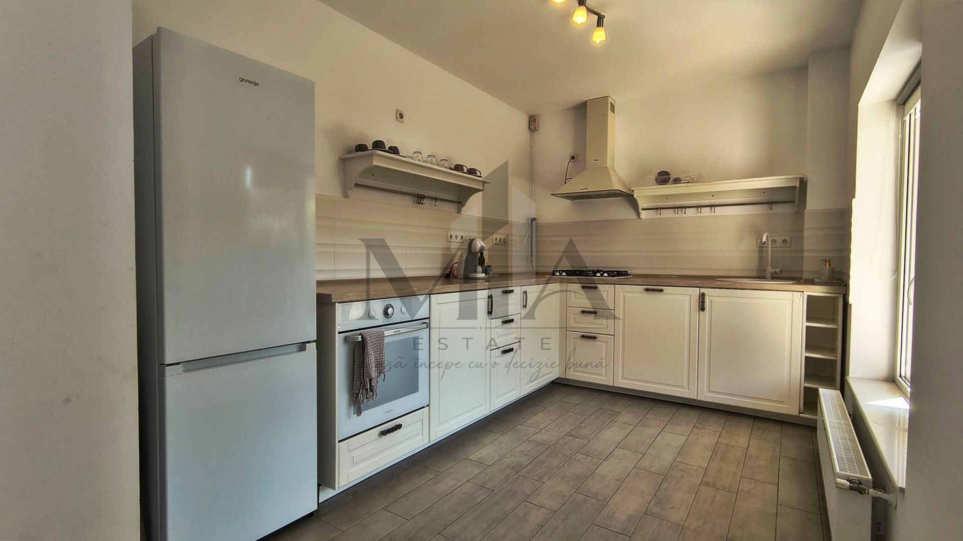 Casa cu 5 camere de inchiriat in cartierul Tineretului, Oradea - Poză 4