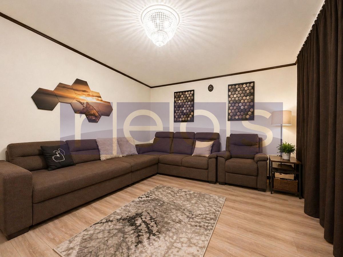Apartament de vanzare 2 camere mobilat utilat lux Decebal loc parcare - Poză 2
