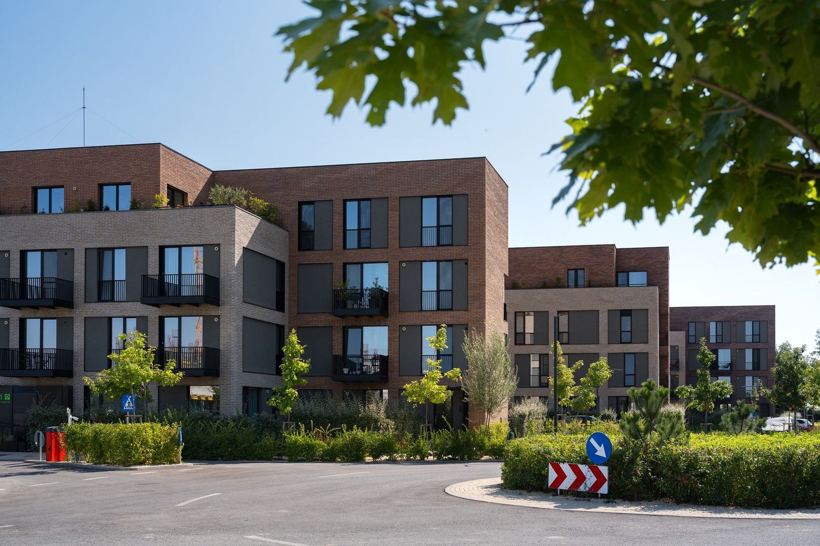 Apartament cu 2 camere mobilat in Amber Forest - Poză 11
