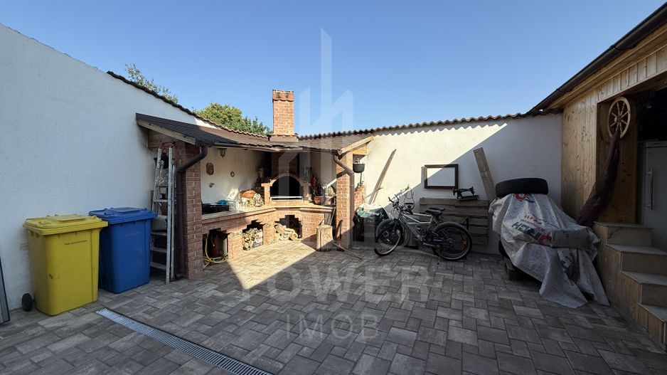 Super oportunitate! Vilă spațioasă pe 3 niveluri + casă separată - Poză 10