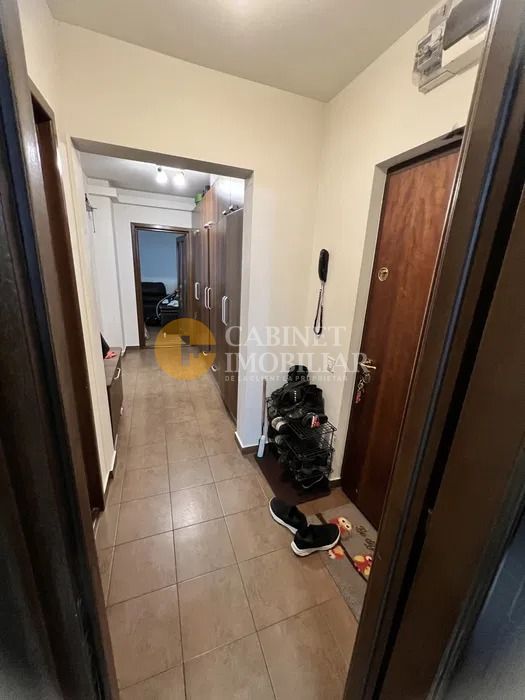 APARTAMENT 2 CAMERE DECOMANDAT, ETAJ INTERMEDIAR, ZONA GALATA - Poză 3