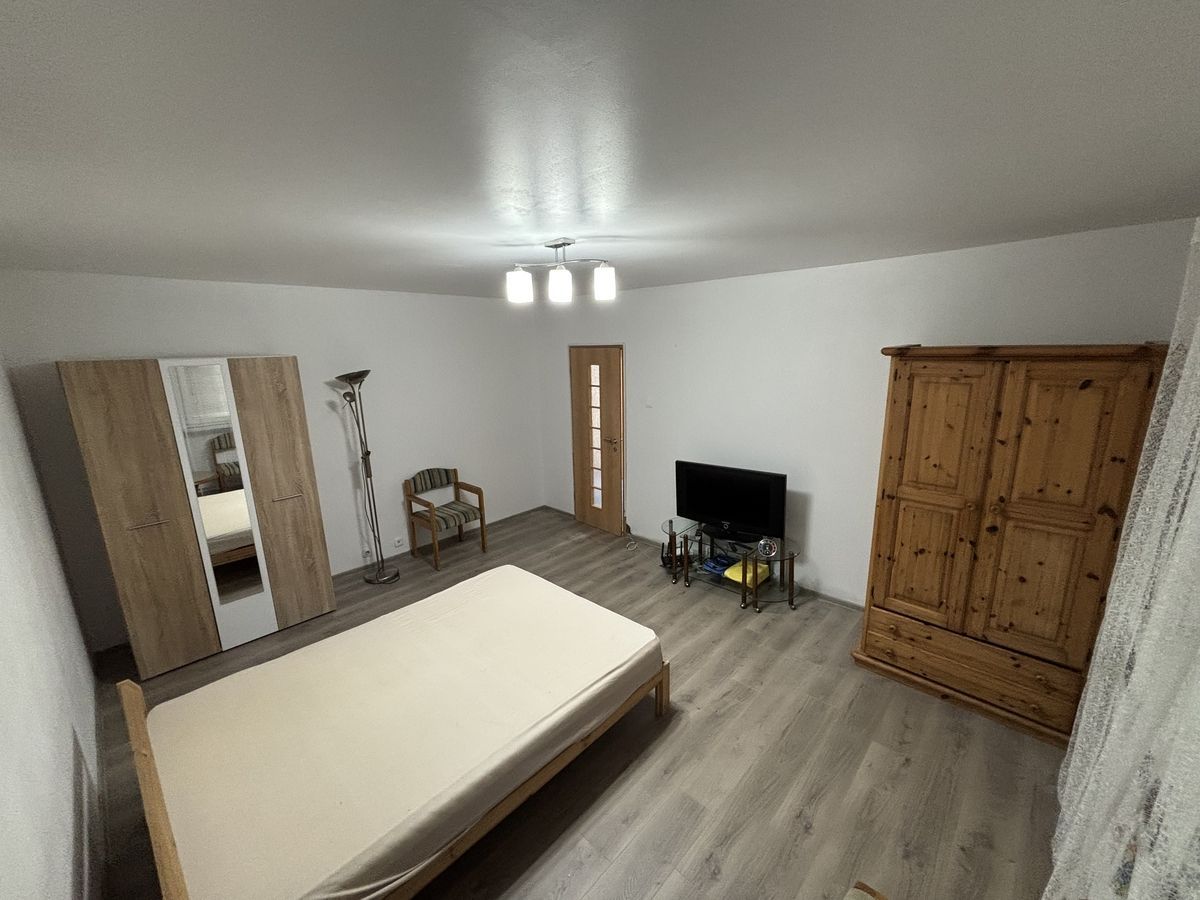 De inchiriat apartament cu 2 camere , Mall Vitan - Poză 1