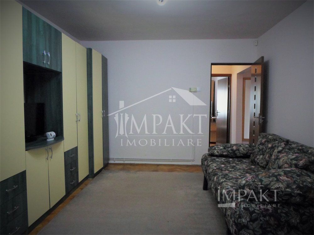 Apartament cu 2 camere decomandate, zona BL. Titulescu! - Poză 1