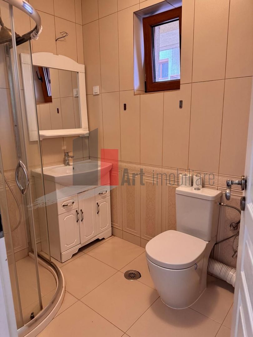 Vanzare apartament 3 camere si curte+loc de parcare Padure Rosu-Chiajna - Poză 9