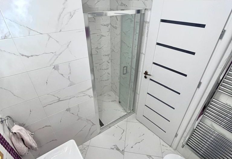 Apartament cu 3 camere, finisaje de lux, în apropiere de Baza Sportivă - Poză 9