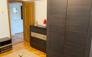 De Închiriat Apartament 2 Camere, Decomandat Calea Calarasilor - Poză 4