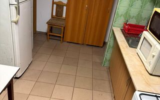 Inchiriez camera la vila - Poză 5