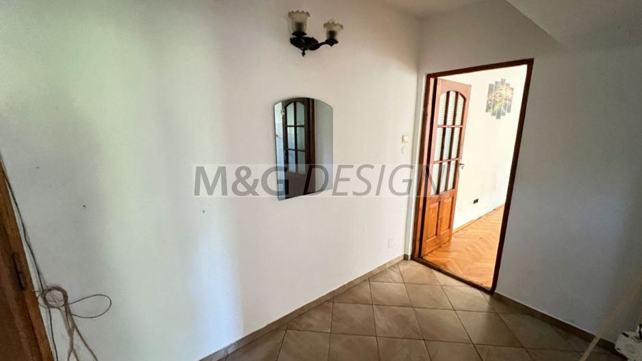 ETAJ 2- Girocului - Judetean, 3 camere , 2 balcoane - Poză 12