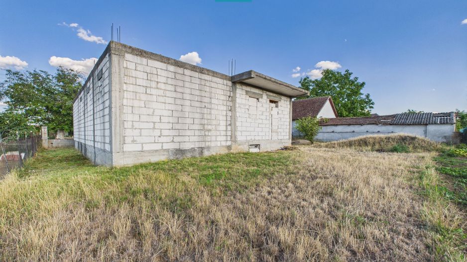 Teren intravilan 1.069 mp în Macea, jud. Arad - Poză 9