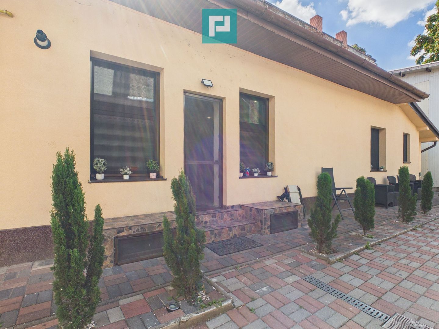 Apartament spațios cu 3 camere, zona centrală - Poză 13