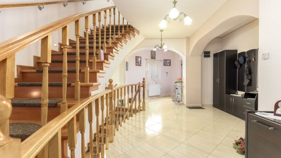 Vila premium,  superpret la 30 min de capitala- vedere/acces la lac! - Poză 6