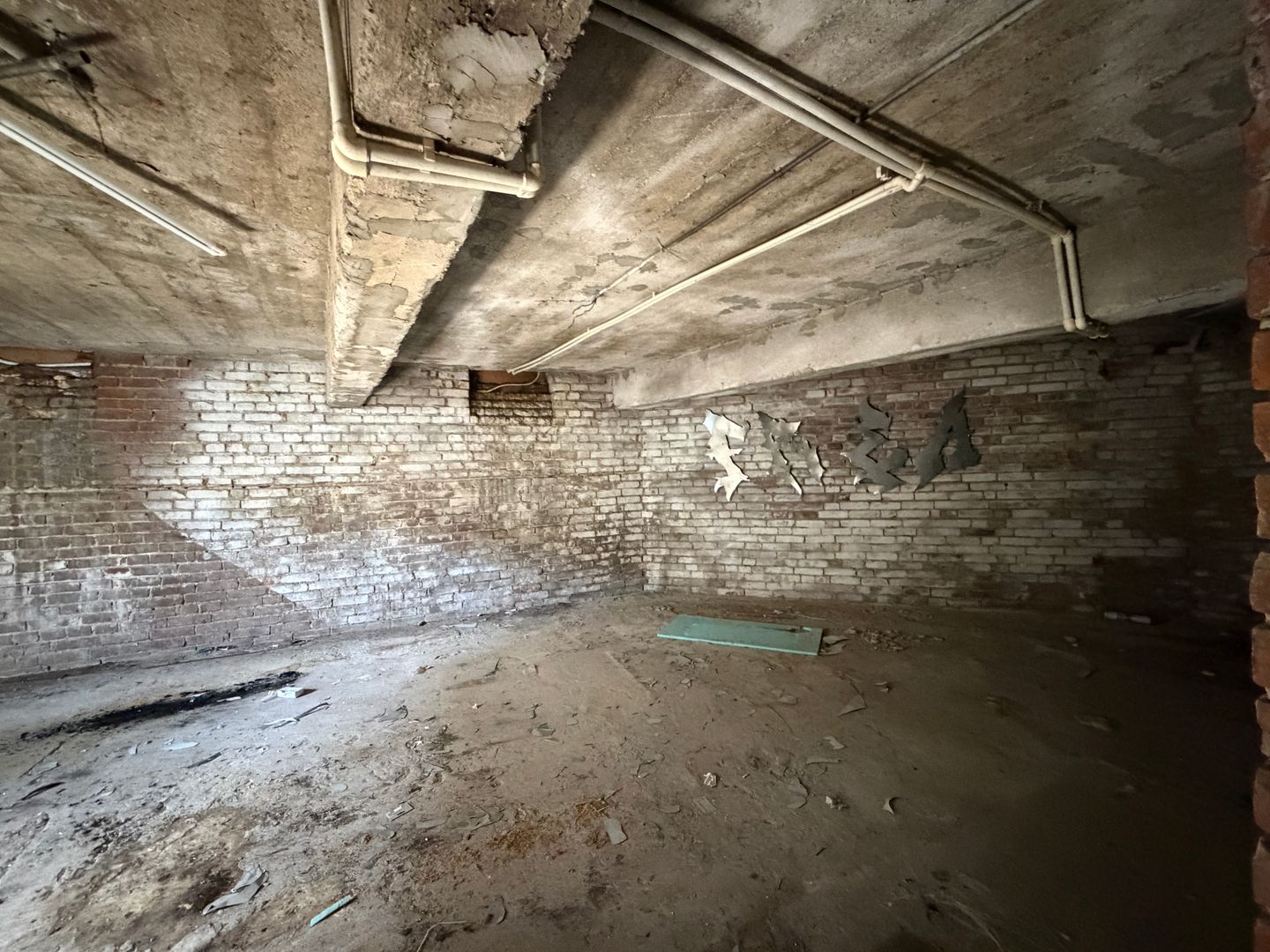 Parte de casă cu 3 camere, curte proprie și teren – Str. Ion Baiulescu - Poză 26