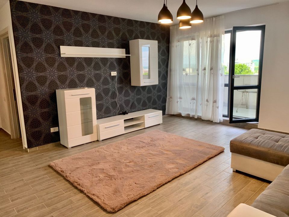 Inchriere Apartament 3 Camere zona Ultracentrala Bloc Nou - Poză 2