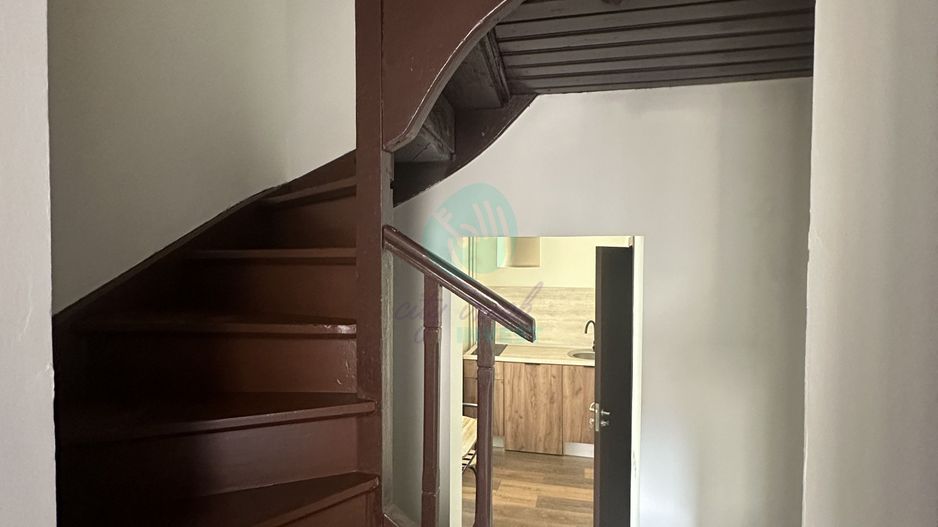 Vila interbelica AIRBNB "la cheie" - Poză 23