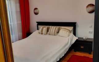 Apartament 4 camere, decomandat, etaj 3/4 - IC Frimu - Poză 10