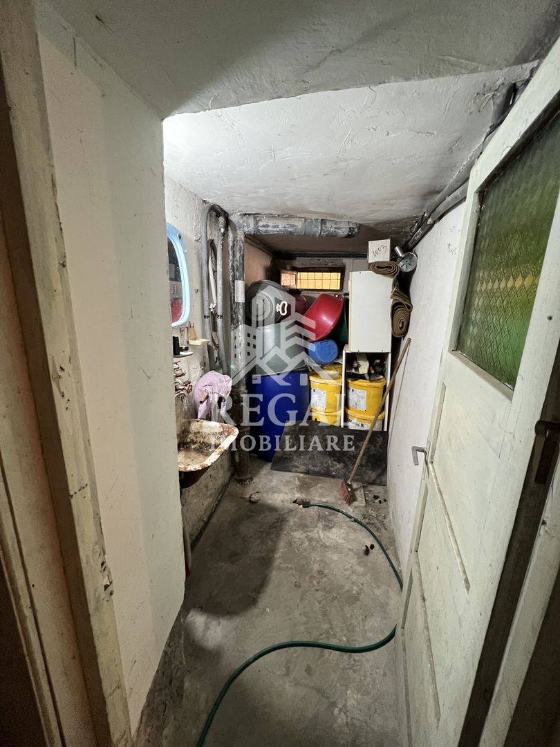 PRET NOU - Casă de vânzare – construcție solidă și spațioasă - Poză 17