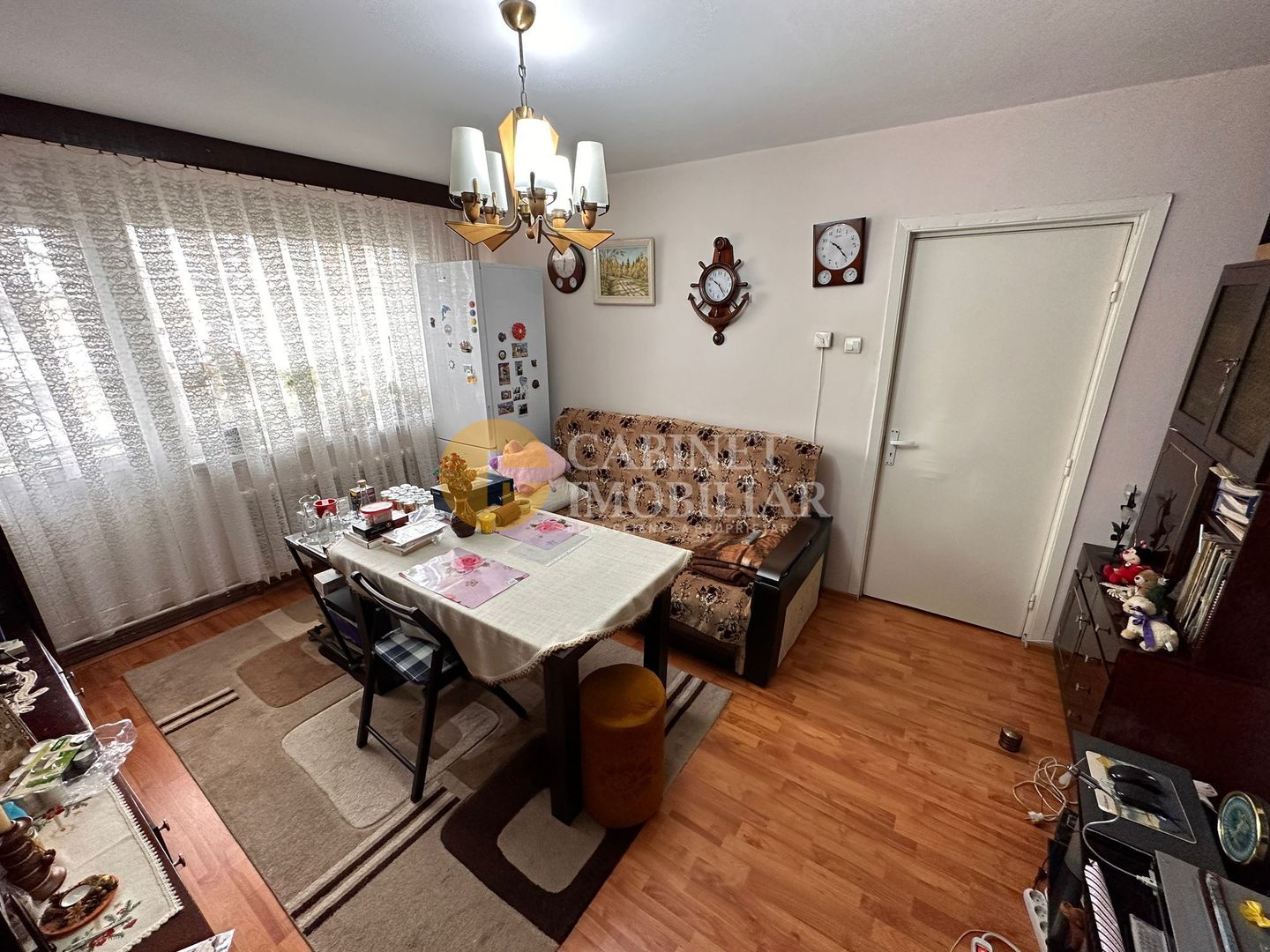 Bloc Fara Risc - Etaj Intermediar - 3 Camere - Zona Podu Ros - Poză 2