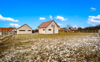 Casa individuala 256 mp utili, teren 2000 mp, Aiton, garaj dublu - Poză 23