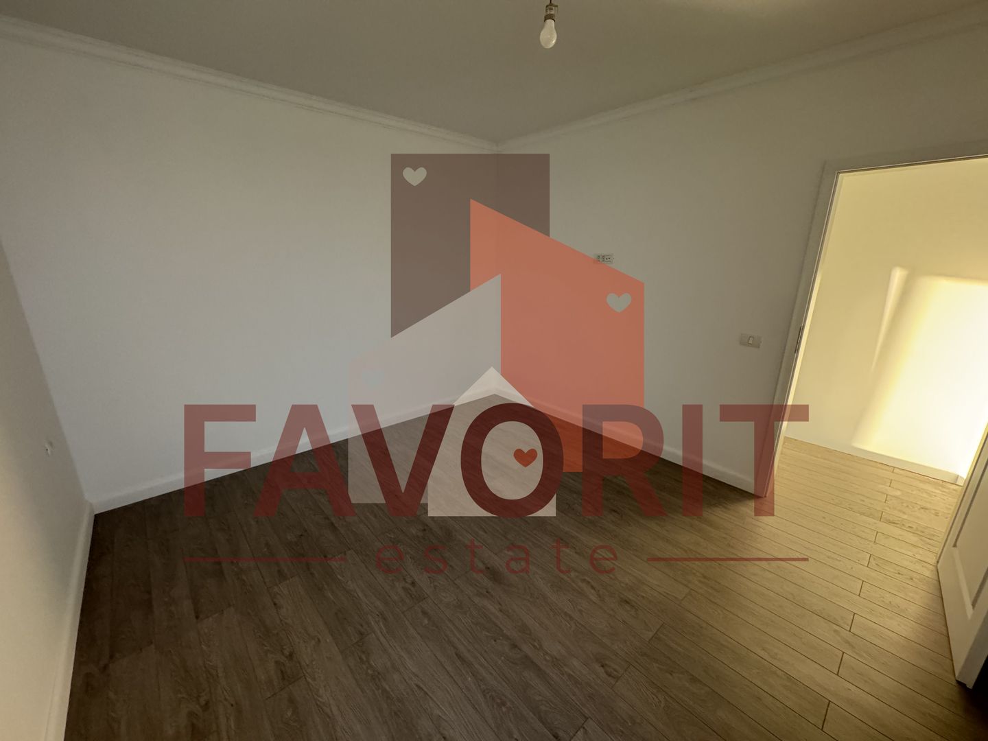 Comision 0%. Panouri si pompa de caldura. Despartit prin camera tehnica - Poză 14