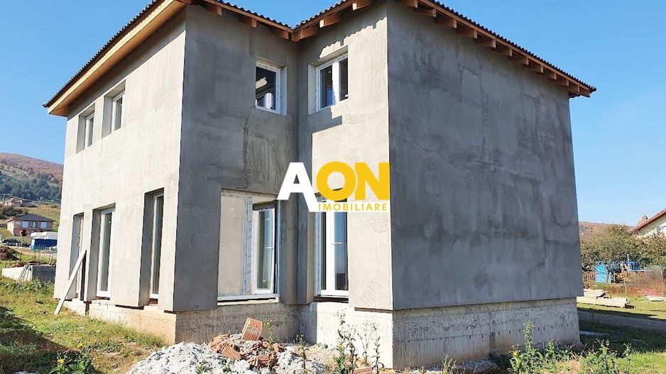 Casa cu predare la cheie, 5 camere, 354 mp teren, Micesti - Poză 2