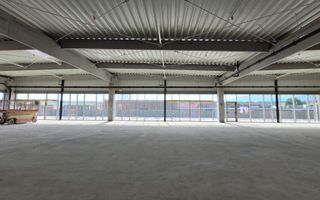 Spațiu comercial de închiriat – 1.200 mp + terasă 350 mp – Cisnădie - Poză 14