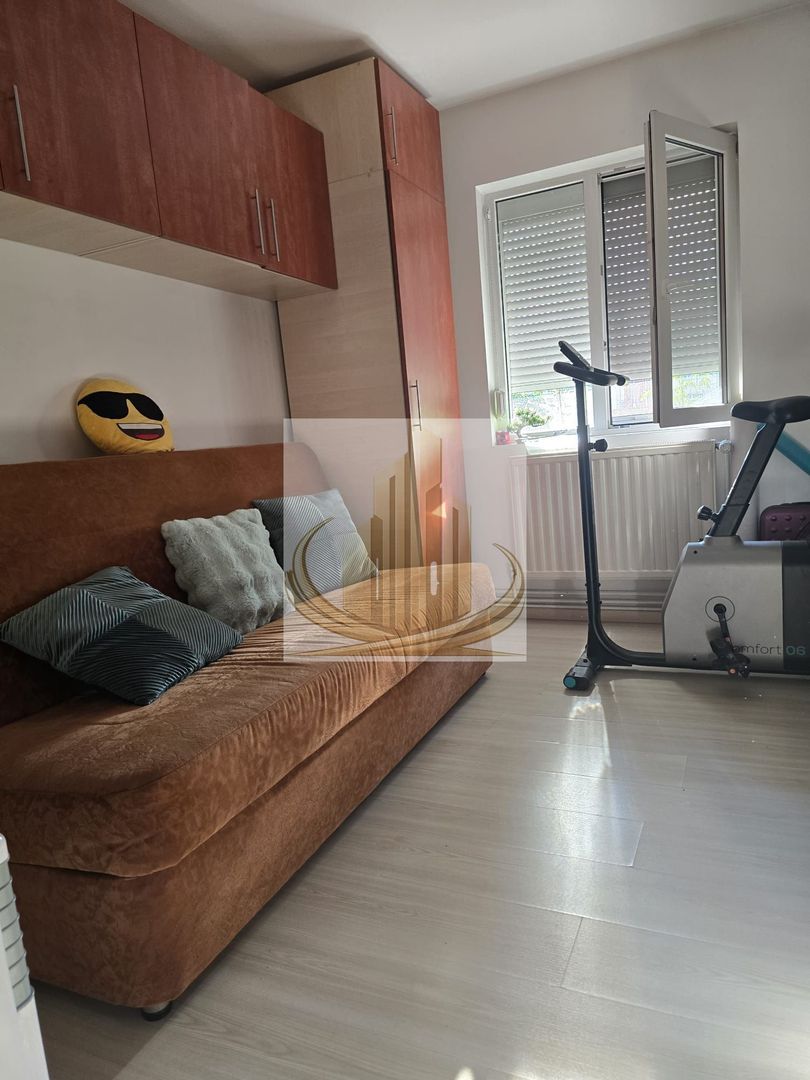 Ap 3 cam complet renovat | Centrală proprie | Zona Circumvalalatiunii - Poză 2