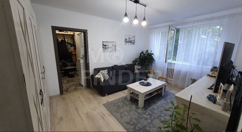 Vanzare 2 camere Gheorgheni, etaj 2, zona Politiei Rutiere - Poză 3