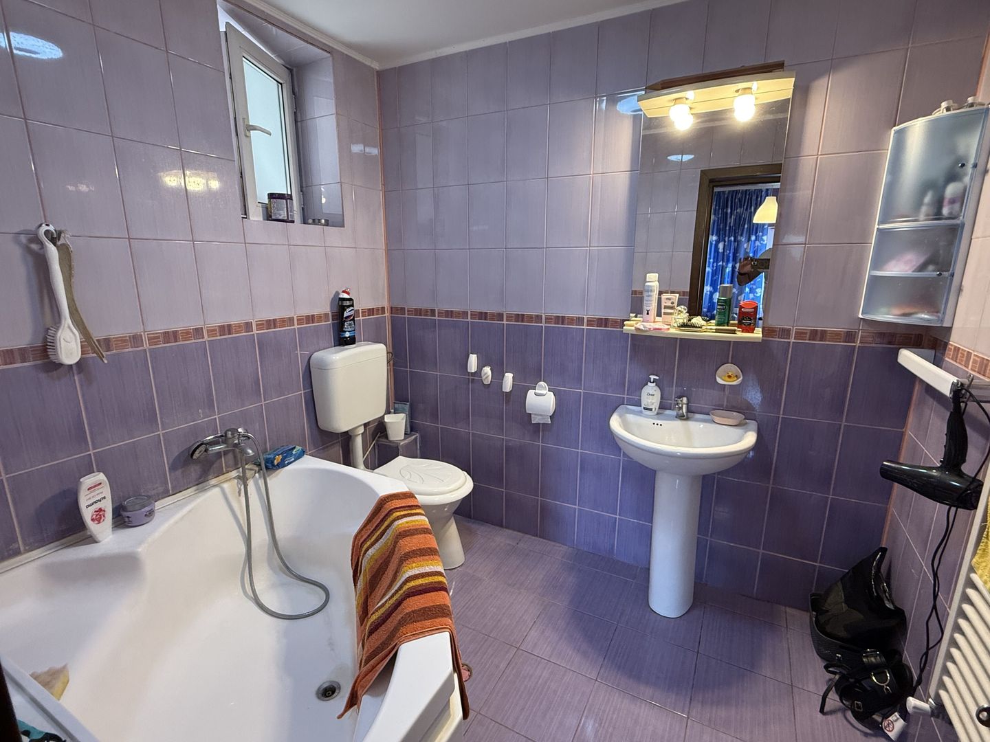 Vila P+1 cu terasă 255 mp + garaj 22,5 mp si teren 417 mp-Berceni ! - Poză 14