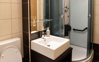 Olimpia-Centrul de Afaceri | 3 Camere | Decomandat | 2 Băi | Centrală Proprie - Poză 9