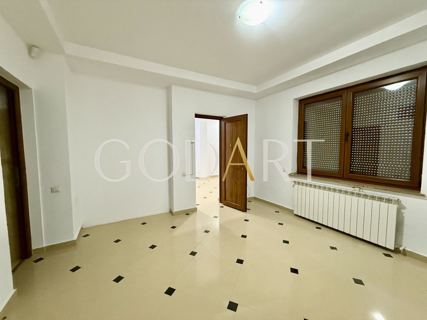 VILA ELEGANTA | CARTIERUL DOMENII - Poză 3