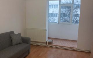 Apartament decomandat cu 3 camere - Mircea cel Batran - 400 - Poză 1
