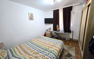 Apartament cu 3 camere, parter, boxă, acces curte, Cetate, zona Closca - Poză 7