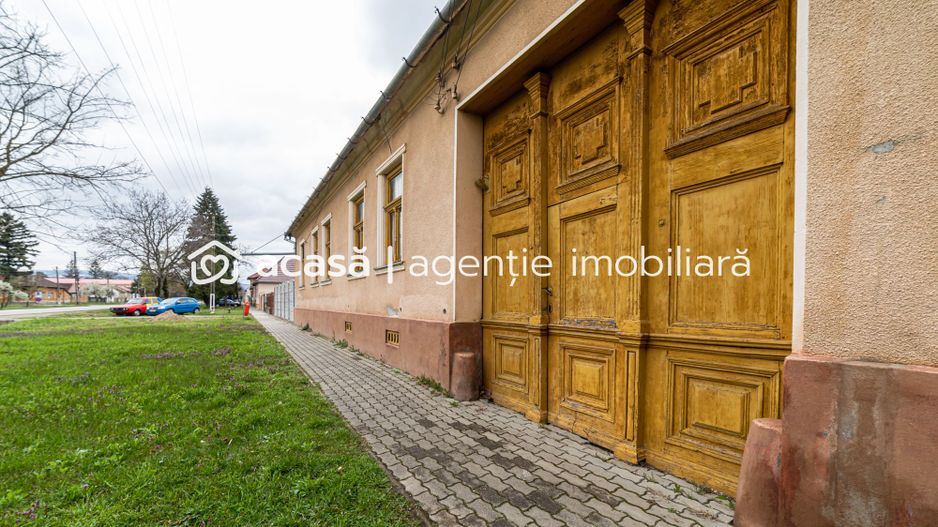 Casă în zona centrală Pâncota - Poză 13