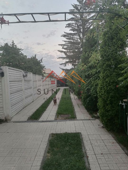 Vila P+E+M, an 2012, 6 camere, ultracentral, finisaje lux, Ploiesti,PH - Poză 18