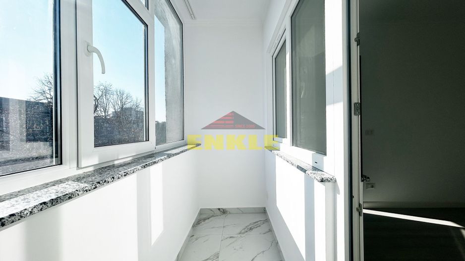 De vanzare apartament 2 camere, zona Est Clinic. - Poză 3