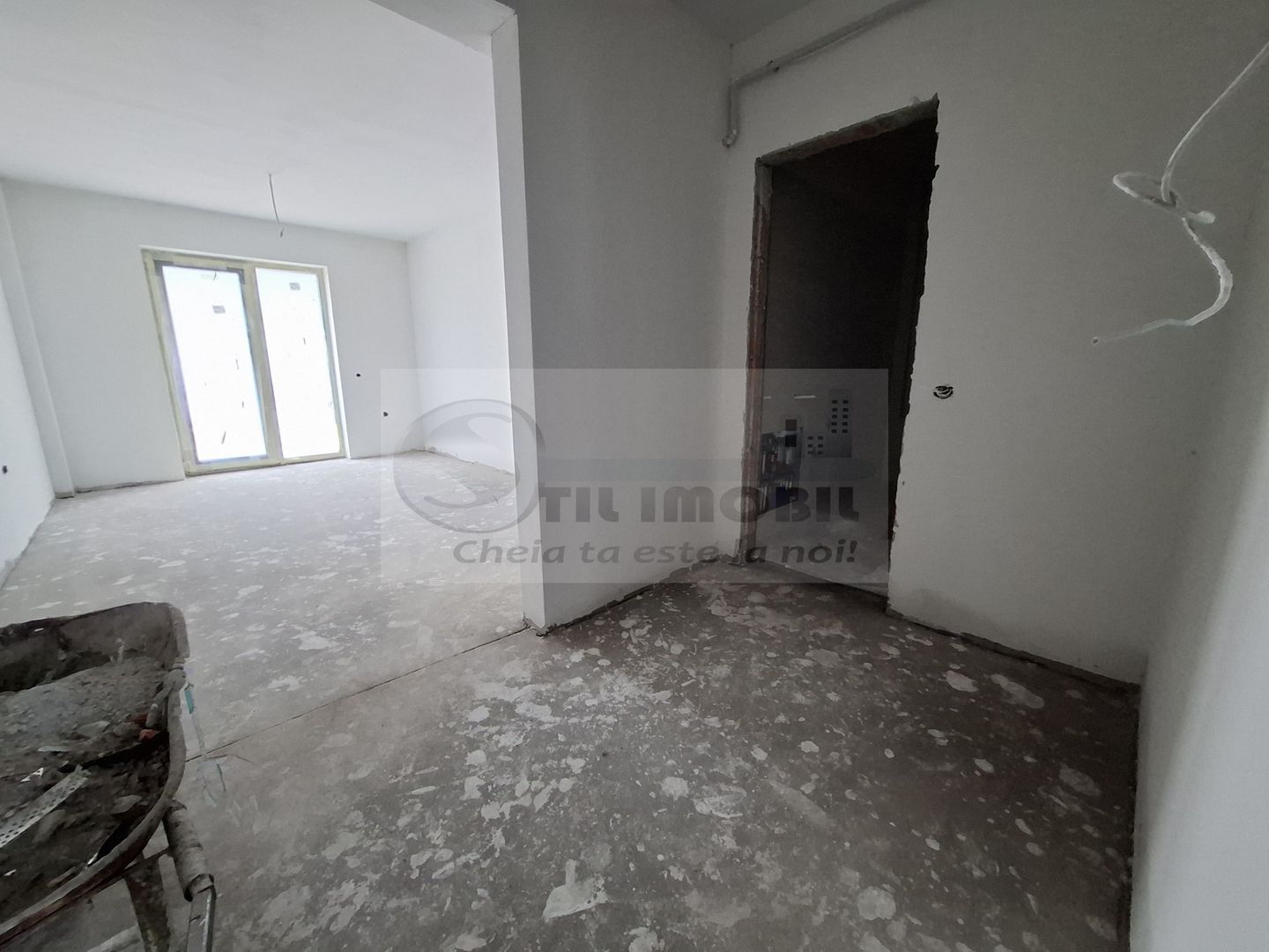 Apartament, 1 camera de vanzare in Iasi Valea Lupului, gradina proprie - Poză 5