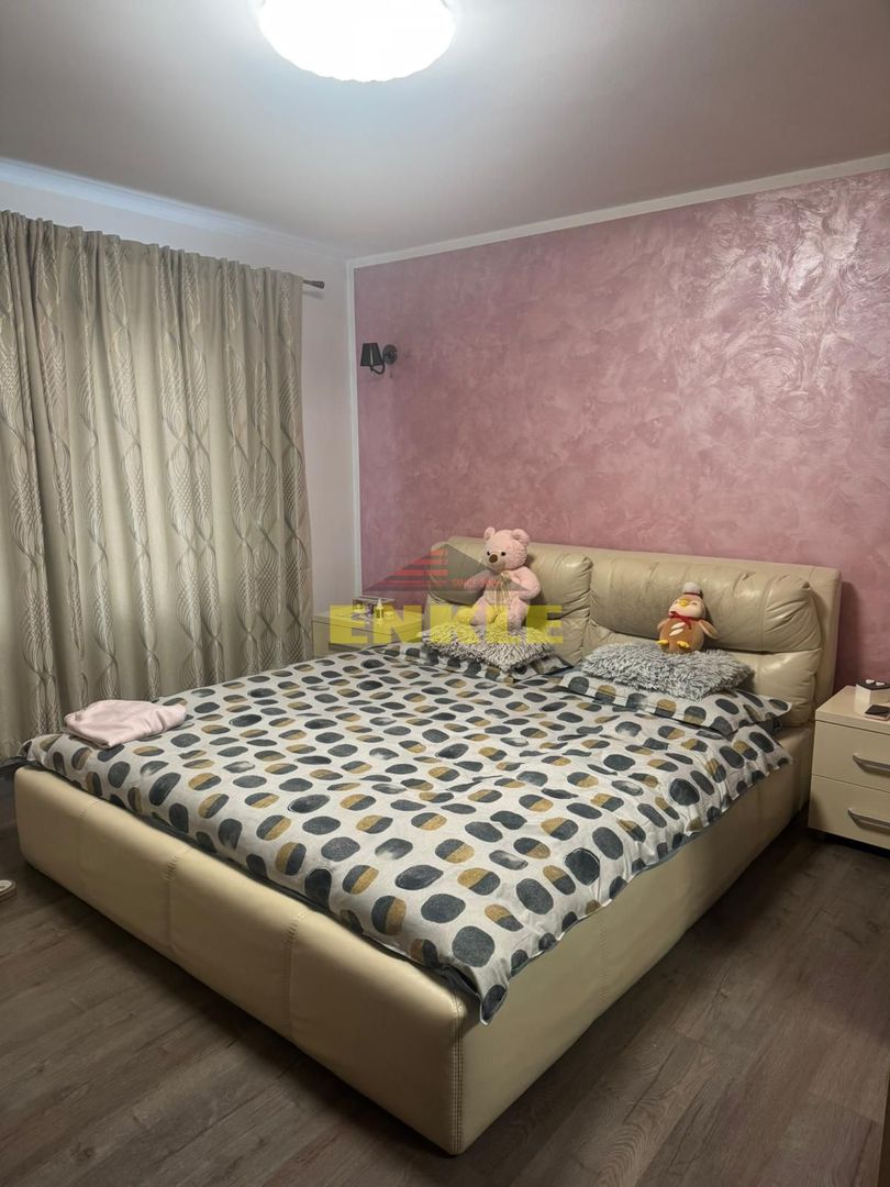 Oportunitate excelentă – teren generos + casă MOBILATĂ UTILATĂ - Poză 5