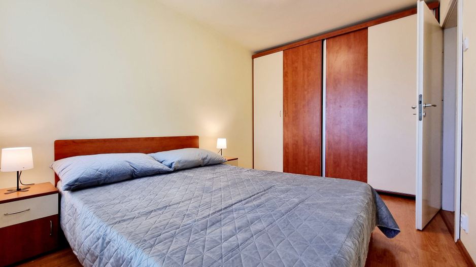 Apartament 2 camere Hanul Drumetului Bd 1 Mai Drumul Taberei - Poză 1