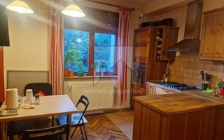 Vanzare apartament 3 camere (E1+M) in Vila (S+P+E1+M) - Teiul Doamnei - Poză 6