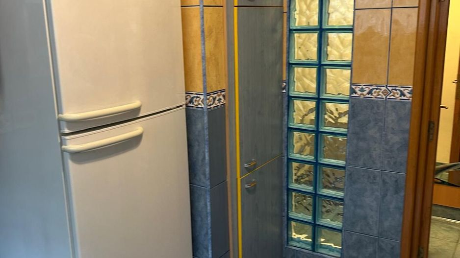 Apartament spatios cu trei camere, Vatra Luminoasa - Poză 9