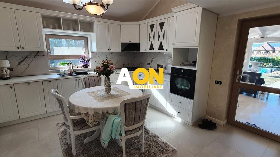 Casă 4 camere, mobilată, utilată, S+P+M, 651 mp teren, Ampoi 3 - Poză 6