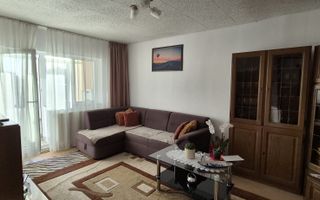 Apartament cu 3 camere de vânzare, Apahida - Poză 1