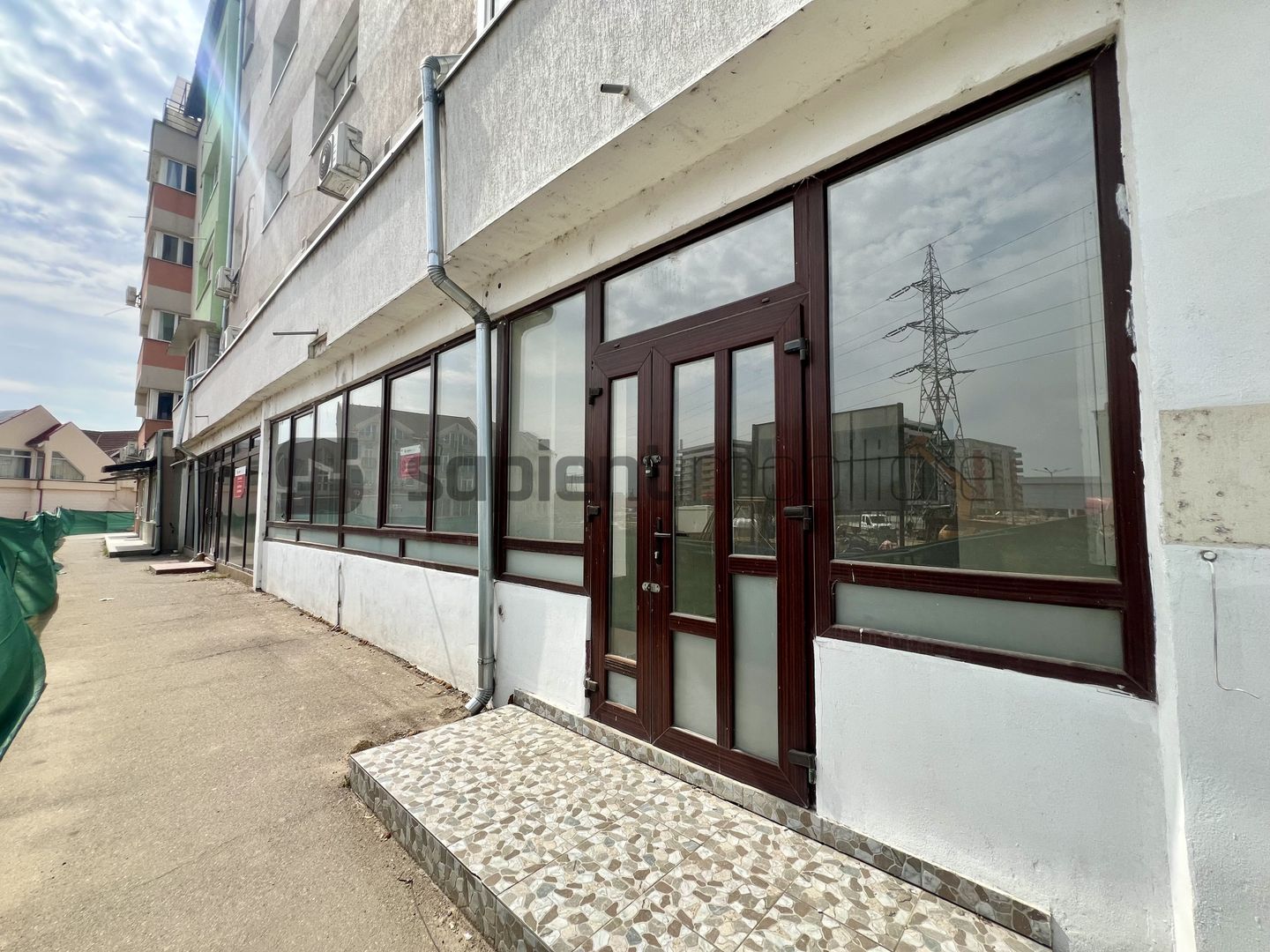 Sapient | Spatiu comercial - str. Oneștilor, Oradea - Poză 1