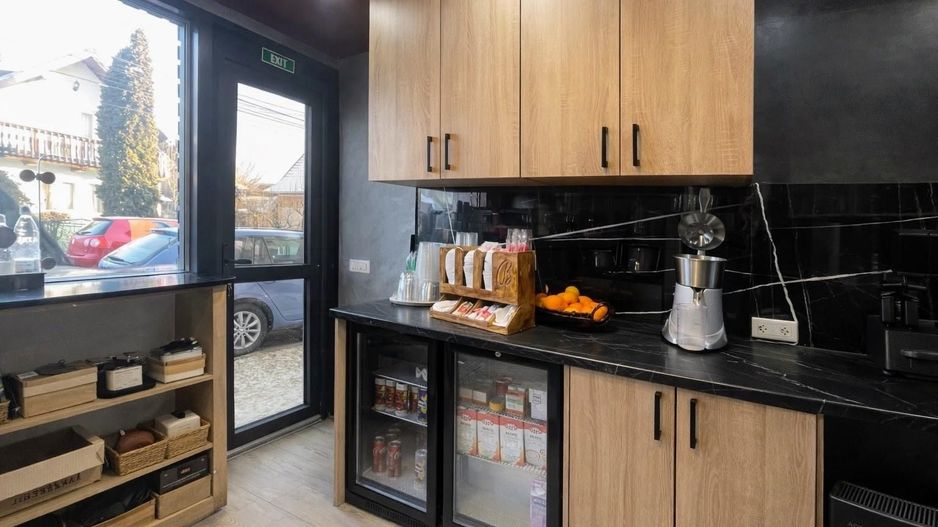 Spațiu comercial | Cafenea funcțională | Zonă cu trafic intens - Poză 10
