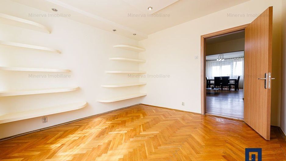 Apartament 4 camere | Punctele Cardinale, Bastion, Medicina | COMISION 0 - Poză 9
